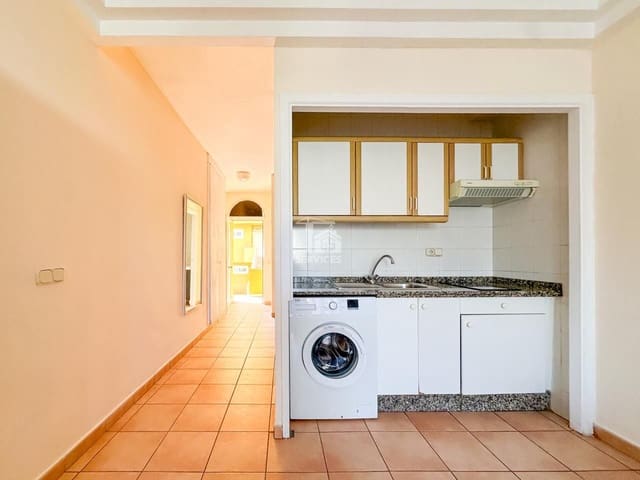 Lejlighed til salg i Torviscas Bajo, Adeje med swimmingpool garage - € 242.000 (Ref: 9397043)