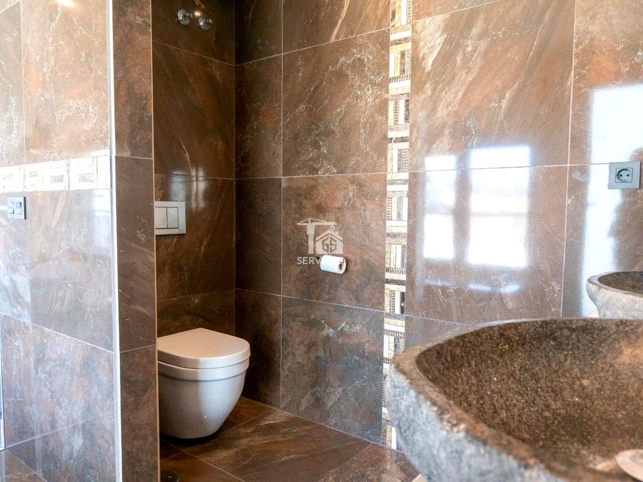 5 soveværelse Villa til salg i Adeje med garage - € 890.000 (Ref: 9397044)