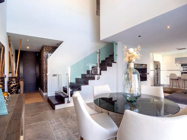 5 sypialnia Willa na sprzedaż w Armeñime, Adeje z garażem - 890 000 € (Ref: 9397044)