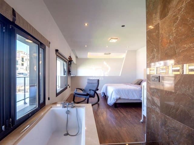 5 sypialnia Willa na sprzedaż w Armeñime, Adeje z garażem - 890 000 € (Ref: 9397044)