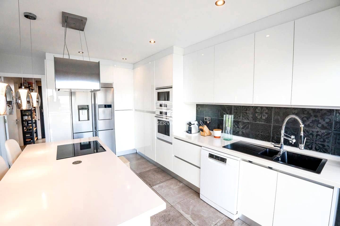 5 soverom Villa til salgs i Adeje med garasje - € 875 000 (Ref: 9397044)