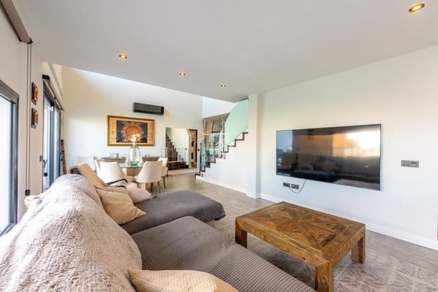 5 soveværelse Villa til salg i Armeñime, Adeje med garage - € 890.000 (Ref: 9397044)