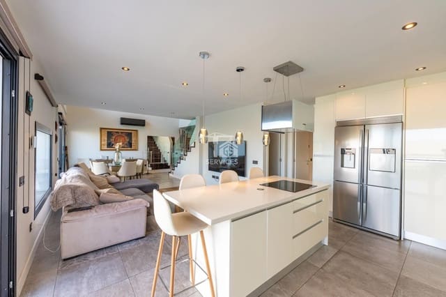 5 soveværelse Villa til salg i Armeñime, Adeje med garage - € 890.000 (Ref: 9397044)