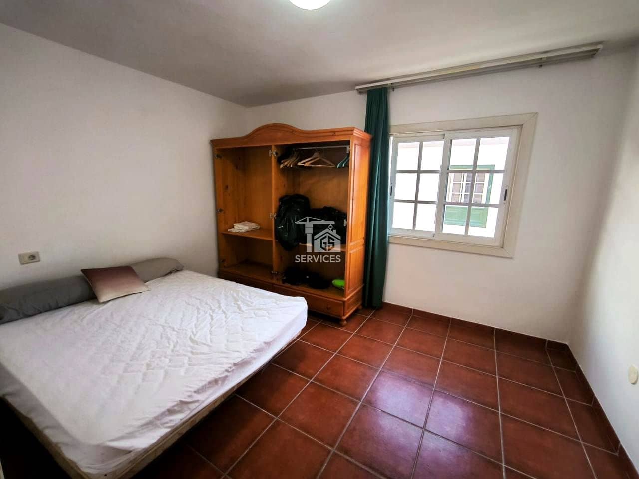 4 makuuhuone Huvila myytävänä paikassa Adeje mukana uima-altaan 
autotalli - 385 000 € (Ref: 9401316)