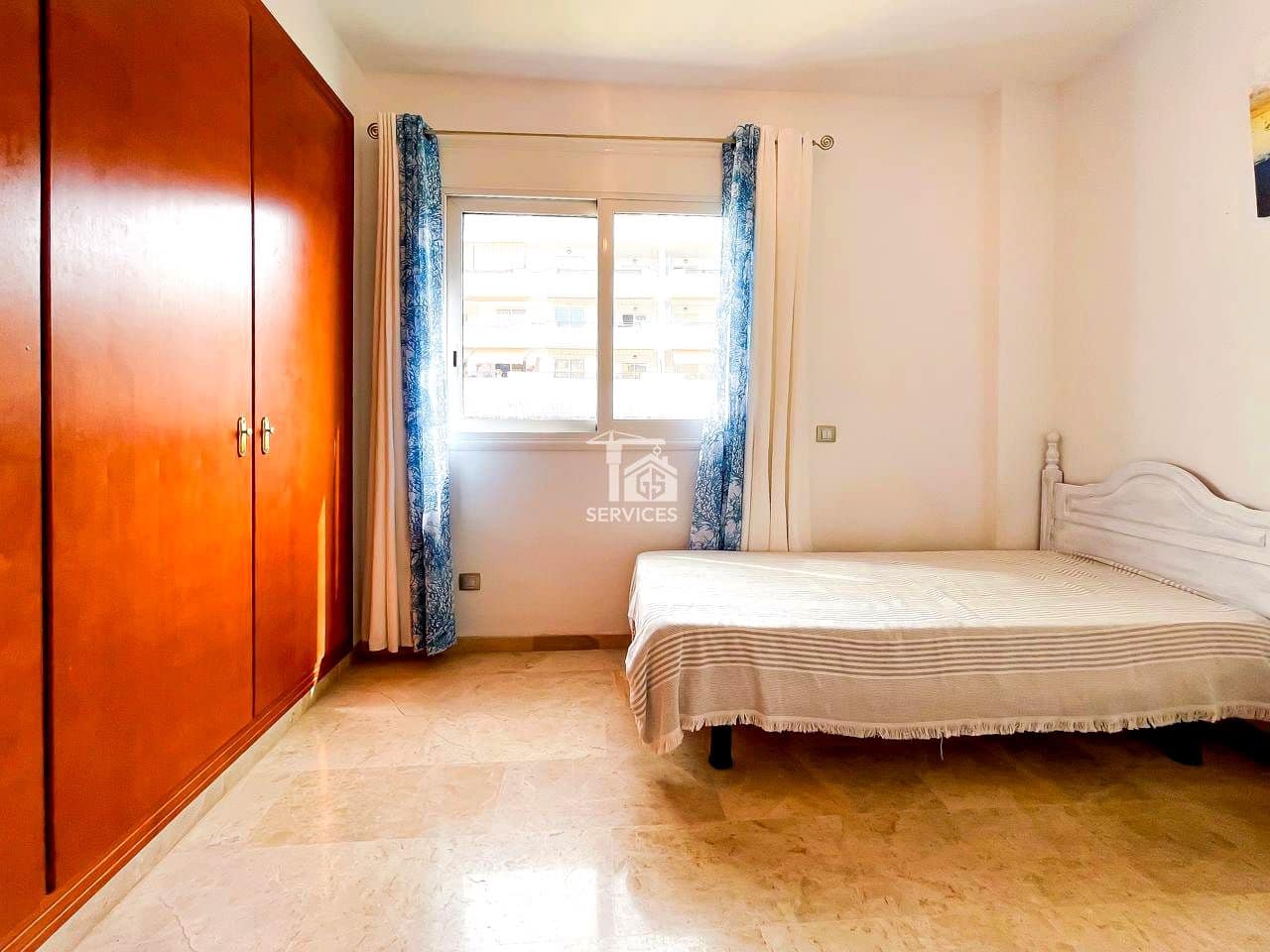 2 slaapkamer Flat te koop in Santiago del Teide met zwembad garage - € 425.000 (Ref: 9403118)