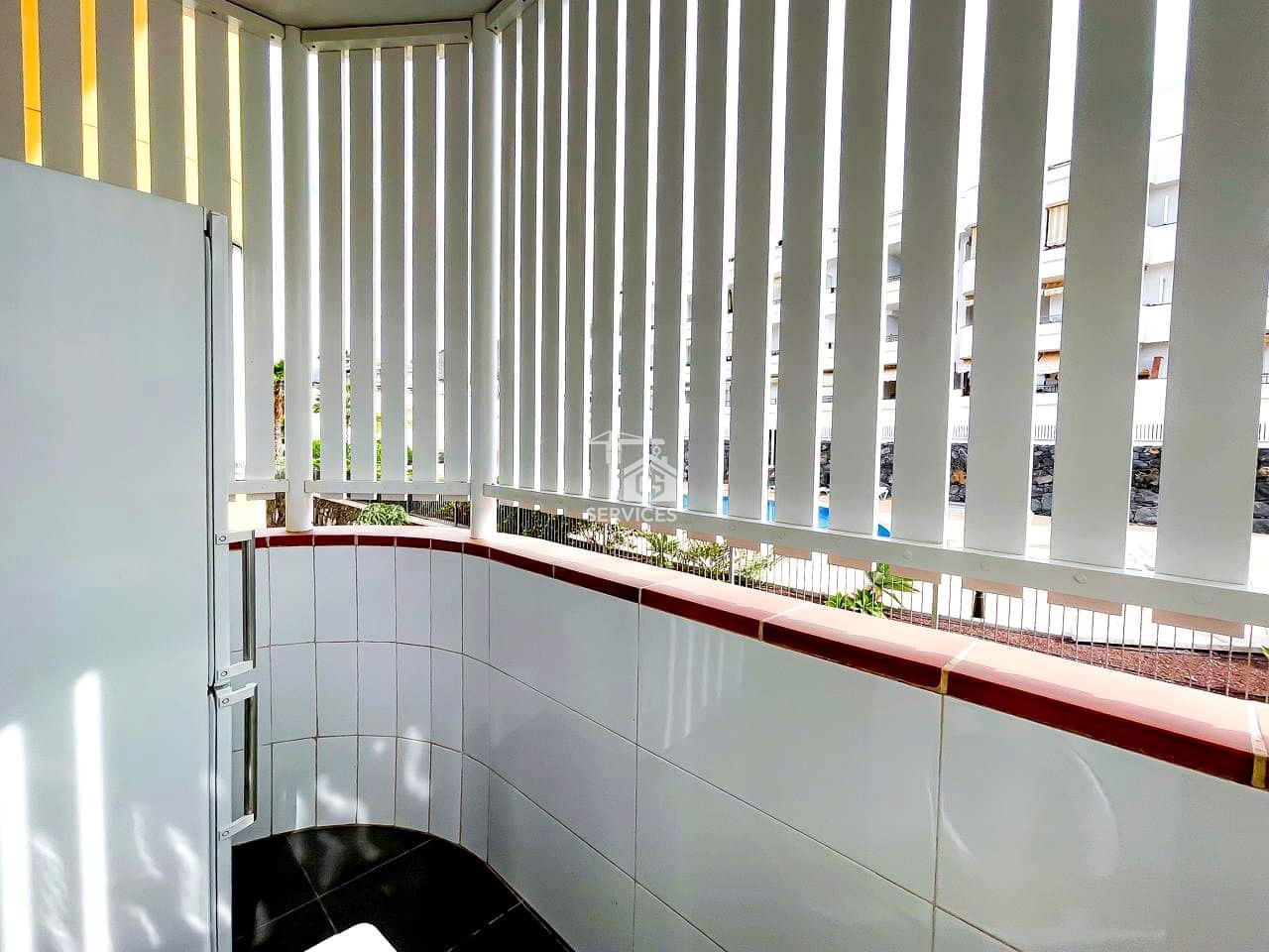 2 slaapkamer Flat te koop in Santiago del Teide met zwembad garage - € 425.000 (Ref: 9403118)