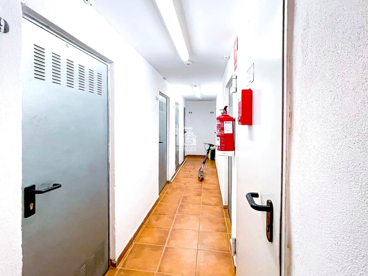 2 slaapkamer Flat te koop in Santiago del Teide met zwembad garage - € 425.000 (Ref: 9403118)