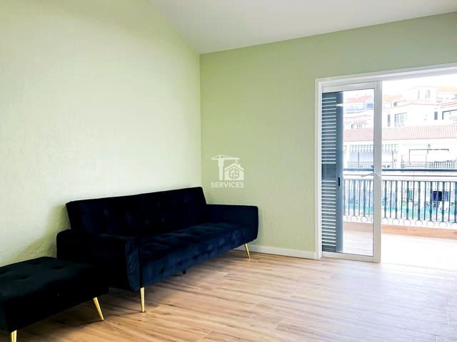 1 chambre Appartement à vendre à Arona avec piscine - 269 000 € (Ref: 9403119)