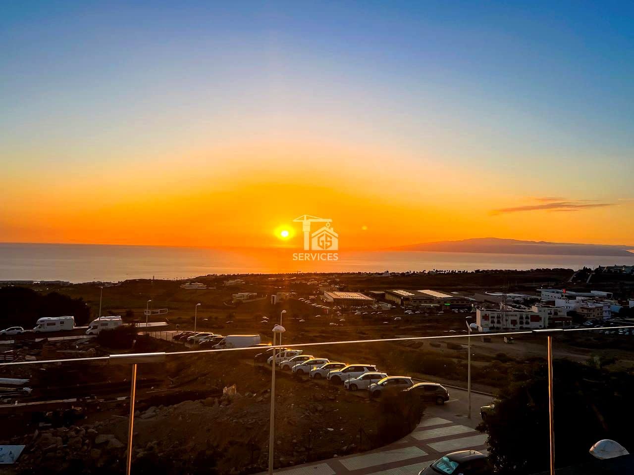 2 slaapkamer Flat te koop in Adeje met zwembad garage - € 350.000 (Ref: 9403120)