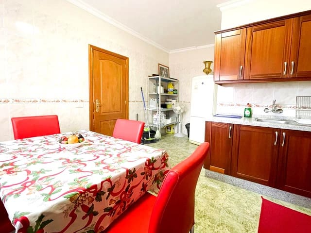 3 soverom Villa til salgs i Granadilla de Abona med garasje - € 850 000 (Ref: 9405812)