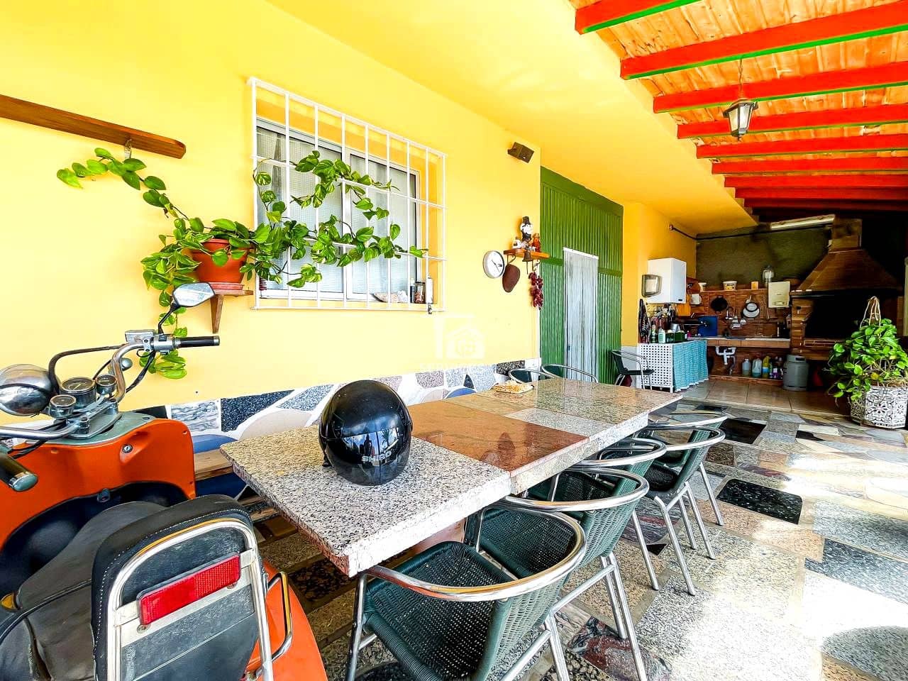 3 bedroom Villa for sale in Granadilla de Abona with garage - € 850,000 (Ref: 9405812)