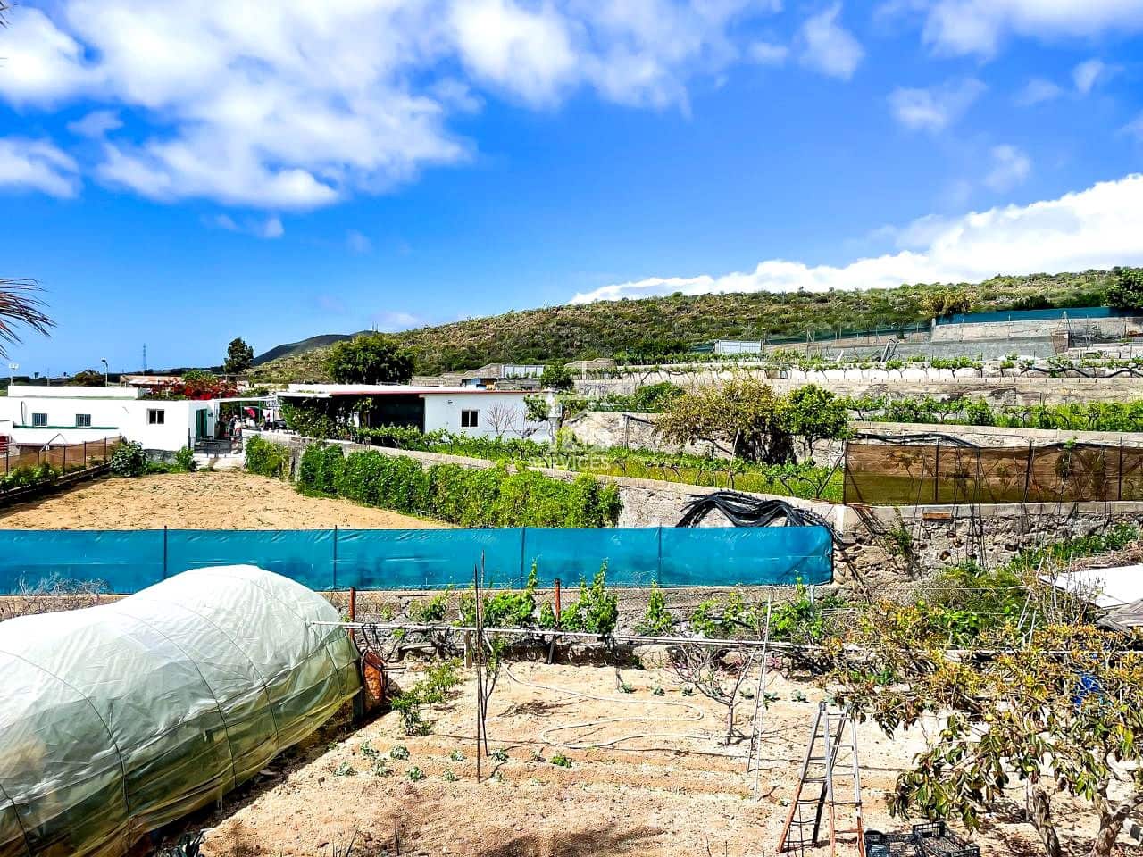 3 bedroom Villa for sale in Granadilla de Abona with garage - € 850,000 (Ref: 9405812)