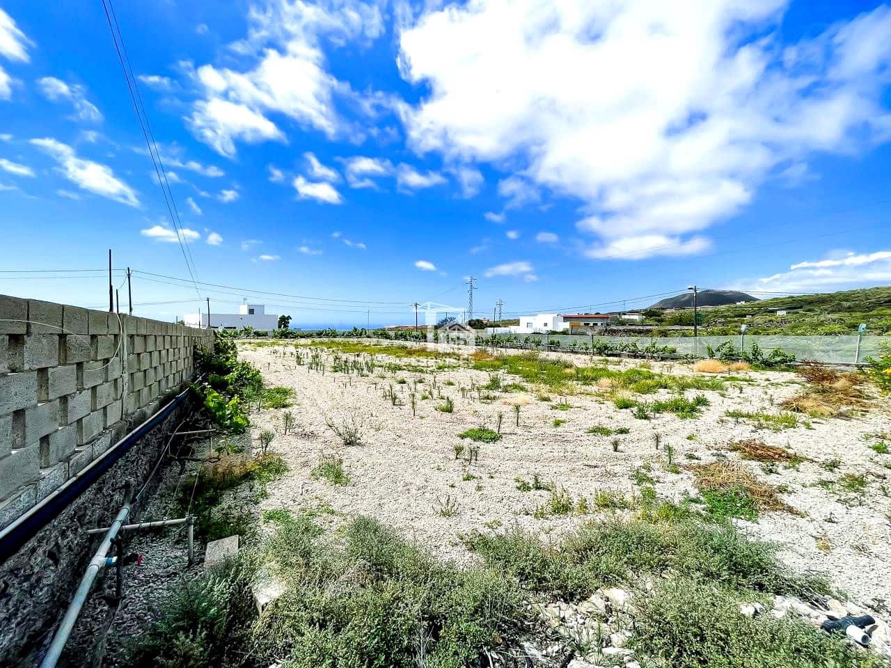 3 bedroom Villa for sale in Granadilla de Abona with garage - € 850,000 (Ref: 9405812)