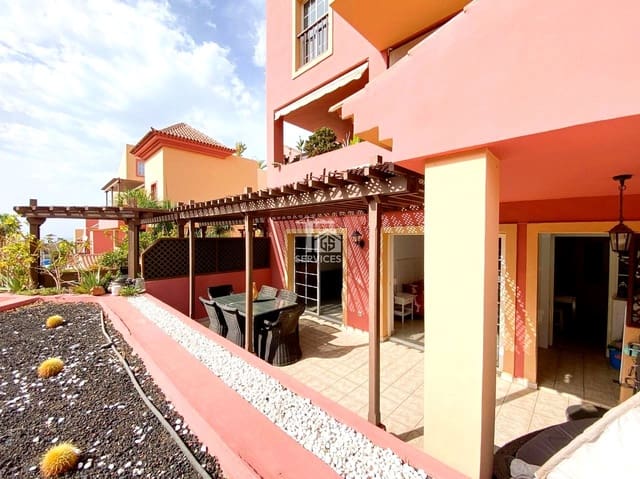 1 soveværelse Lejlighed til salg i Playa del Duque, Adeje med swimmingpool garage - € 599.000 (Ref: 9408258)