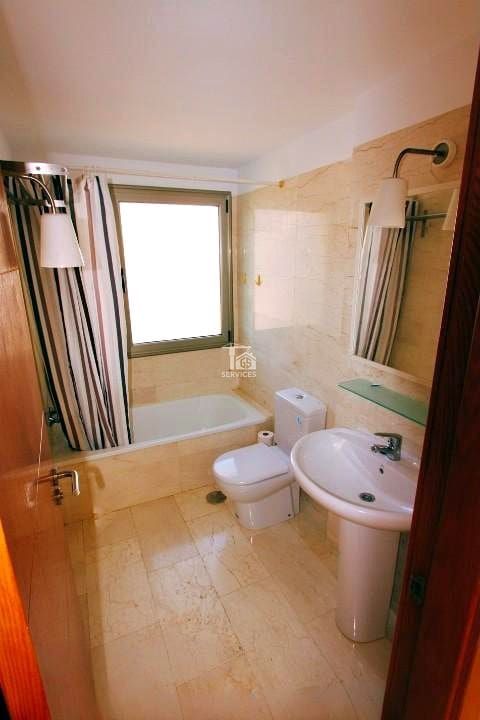 3 soveværelse Villa til salg i Amarilla Golf med swimmingpool garage - € 550.000 (Ref: 9408260)