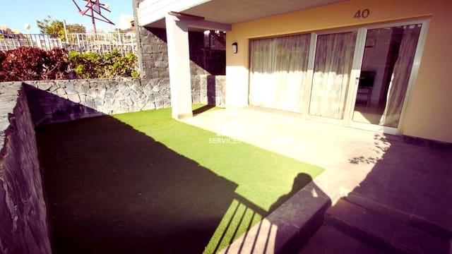 3 soveværelse Villa til salg i Amarilla Golf, San Miguel de Abona med swimmingpool garage - € 550.000 (Ref: 9408260)