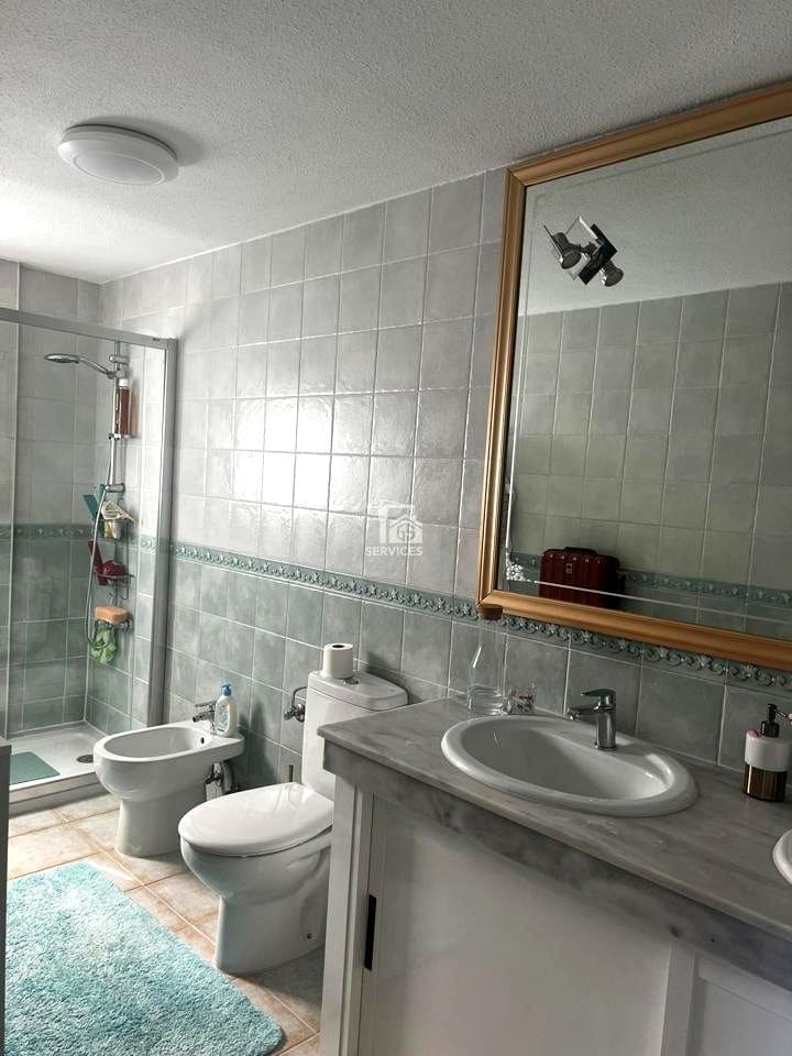 3 bedroom Flat for sale in Arona with pool garage - € 410,000 (Ref: 9409218)