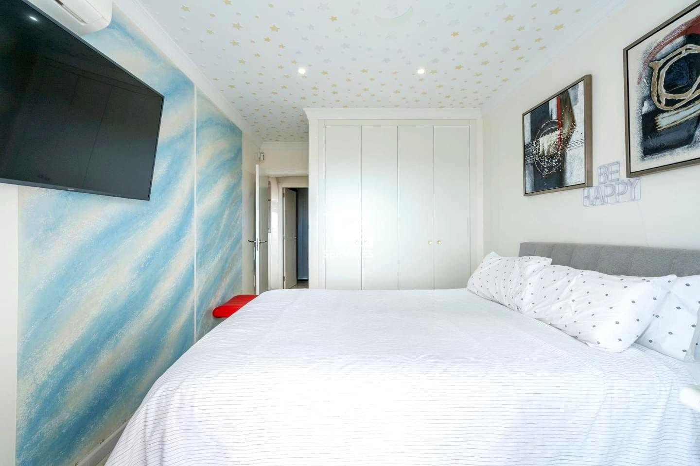 2 bedroom Flat for sale in Costa Adeje with pool garage - € 425,000 (Ref: 9409219)