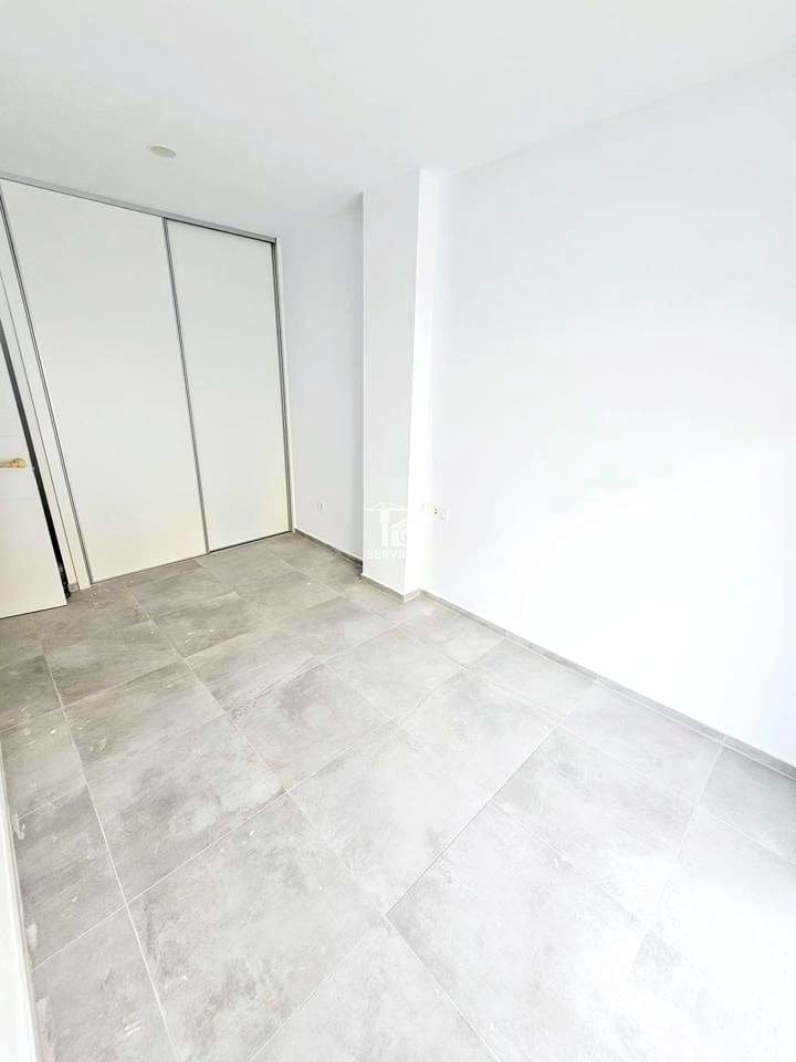 2 soveværelse Lejlighed til salg i Granadilla de Abona med garage - € 295.000 (Ref: 9409220)