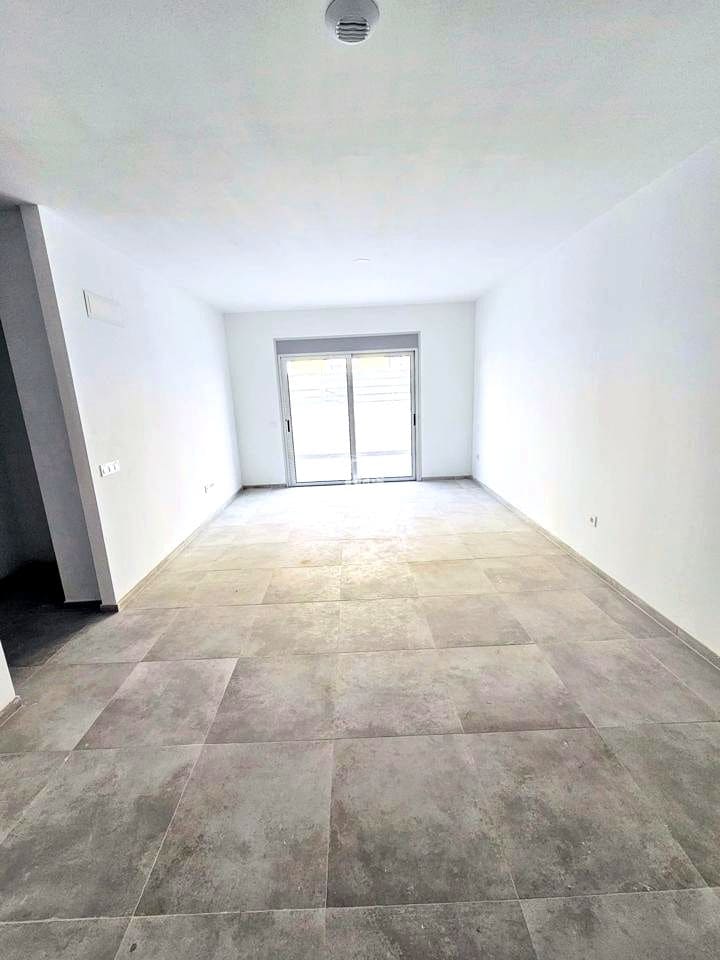 2 soveværelse Lejlighed til salg i Granadilla de Abona med garage - € 295.000 (Ref: 9409220)