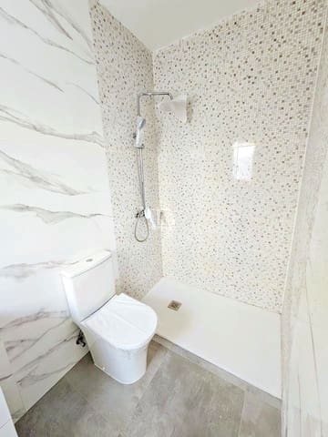 2 soveværelse Lejlighed til salg i Los Abrigos, Granadilla de Abona med garage - € 295.000 (Ref: 9409220)