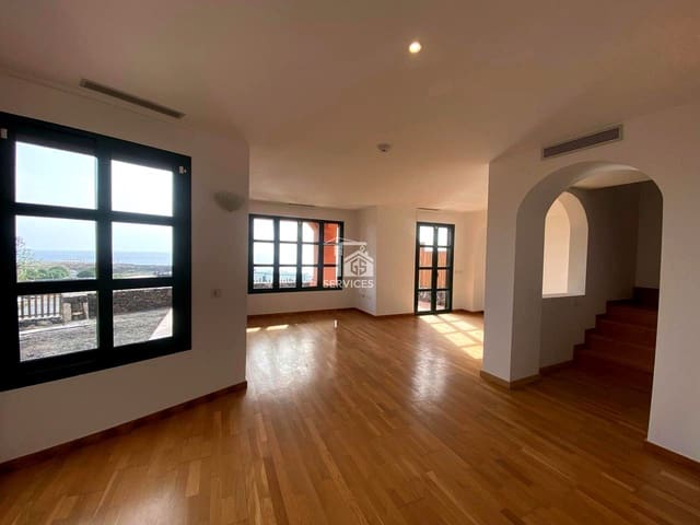 3 slaapkamer Villa te koop in San Miguel de Abona met zwembad garage - € 540.000 (Ref: 9413011)