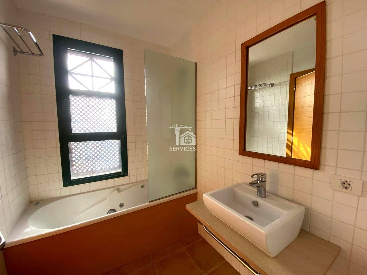 3 slaapkamer Villa te koop in San Miguel de Abona met zwembad garage - € 540.000 (Ref: 9413011)