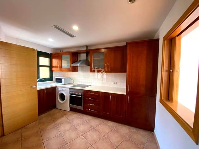 3 slaapkamer Villa te koop in San Miguel de Abona met zwembad garage - € 540.000 (Ref: 9413011)