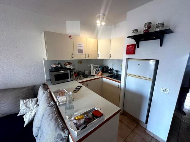 1 chambre Appartement à vendre à Arona avec piscine garage - 290 000 € (Ref: 9413841)