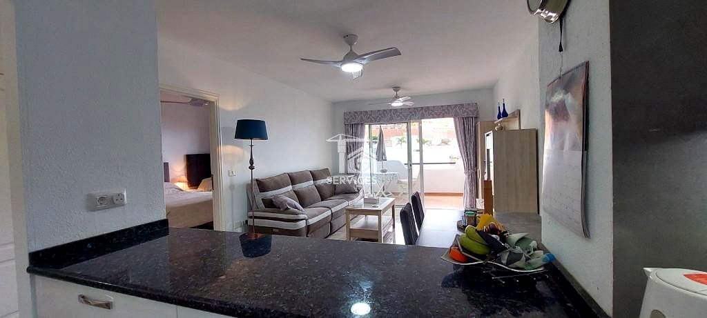 2 bedroom Flat for sale in Costa Adeje with pool garage - € 335,000 (Ref: 9415652)