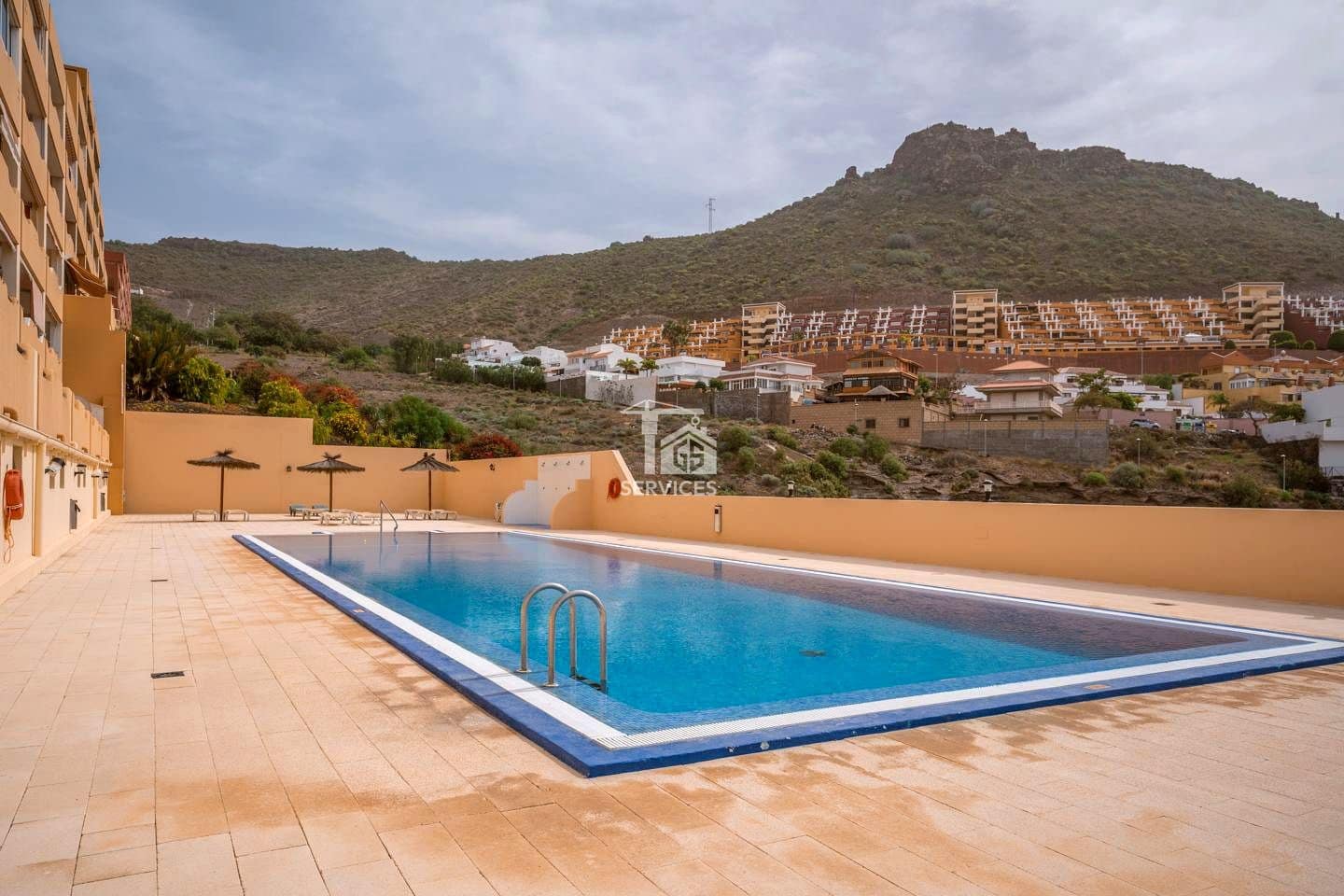 2 bedroom Flat for sale in Costa Adeje with pool garage - € 335,000 (Ref: 9415652)