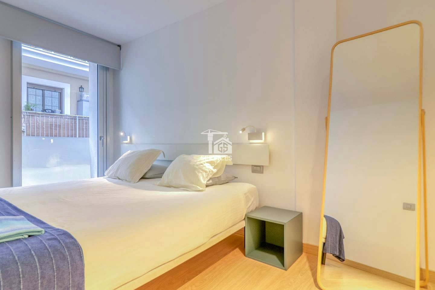 2 slaapkamer Flat te koop in Adeje met zwembad - € 325.000 (Ref: 9419286)