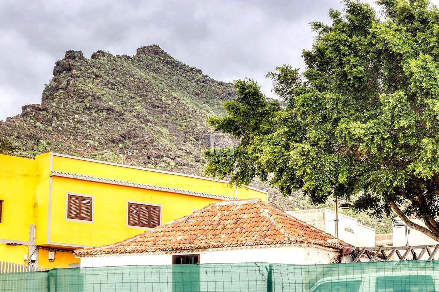 2 slaapkamer Flat te koop in Adeje met zwembad - € 325.000 (Ref: 9419286)