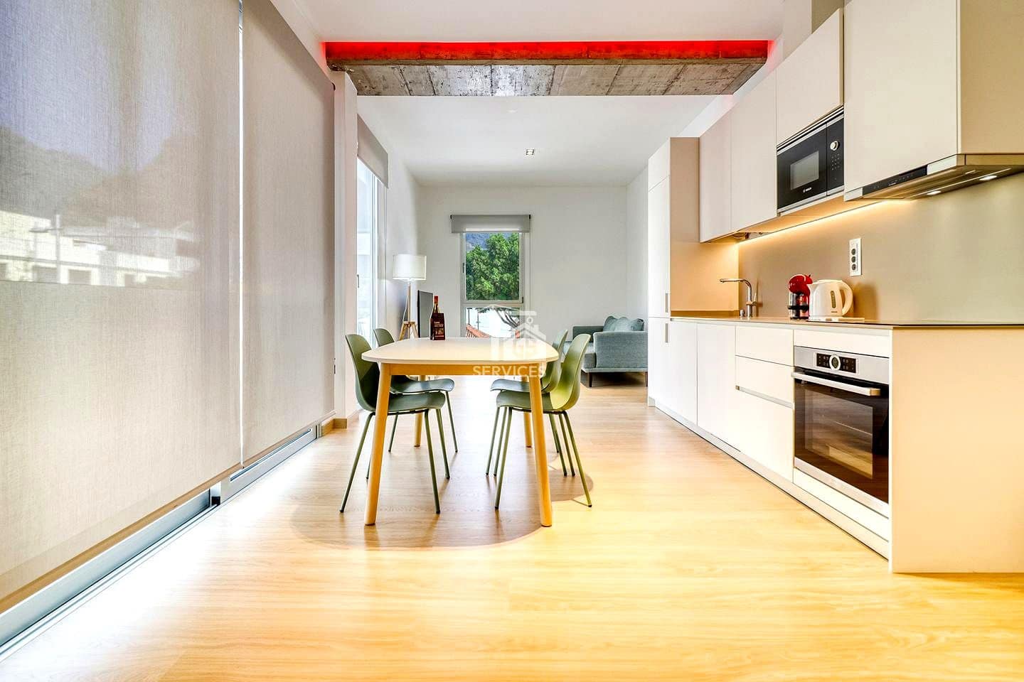 1 sovrum Lägenhet till salu i Adeje med pool - 340 000 € (Ref: 9419287)