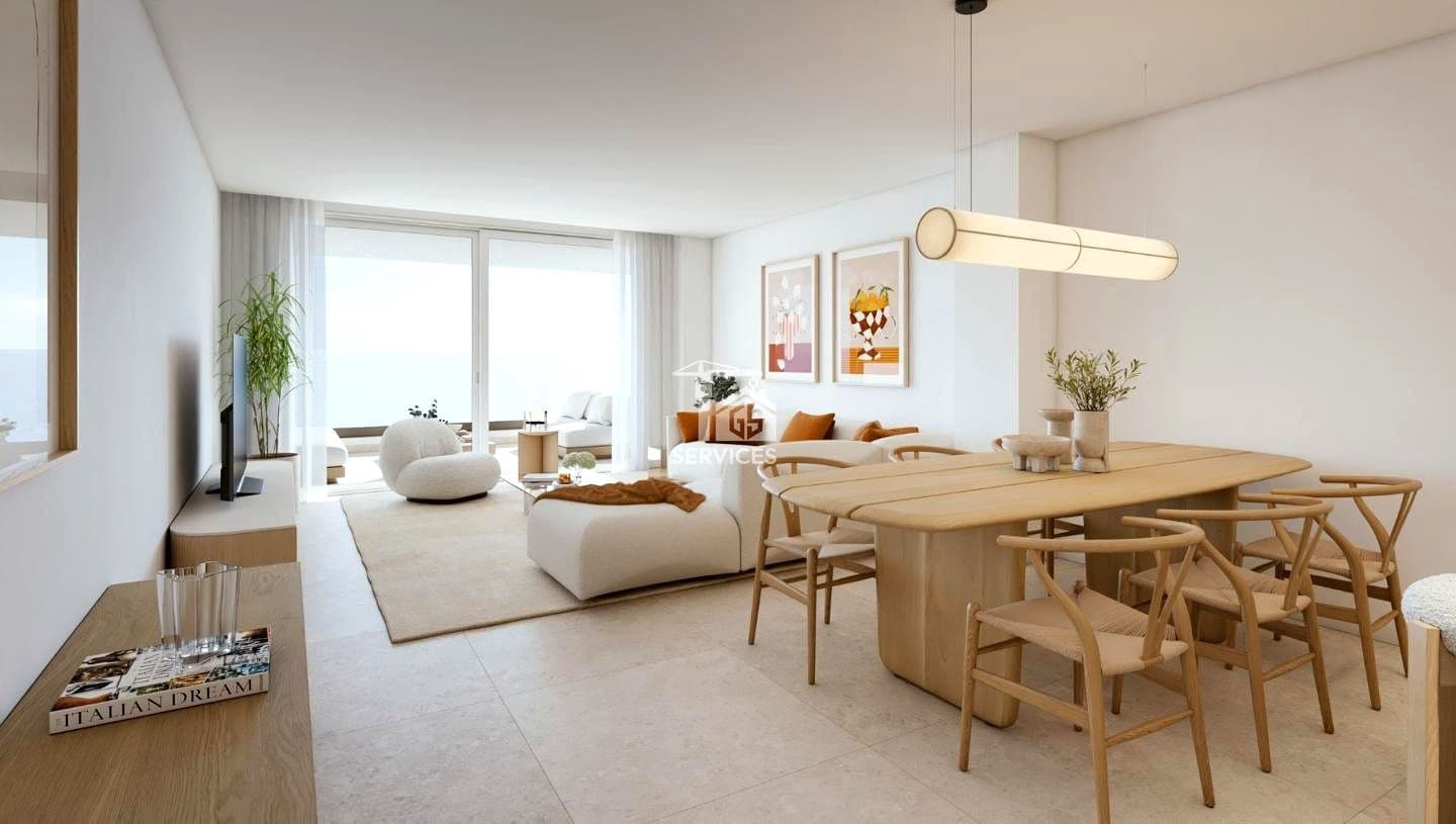 2 makuuhuone Asunto myytävänä paikassa Adeje mukana uima-altaan 
autotalli - 653 000 € (Ref: 9425380)