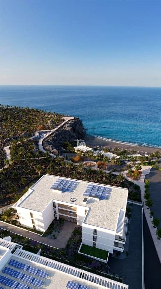 2 makuuhuone Asunto myytävänä paikassa Adeje mukana uima-altaan 
autotalli - 653 000 € (Ref: 9425380)