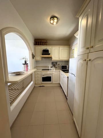 1 chambre Appartement à vendre à Torviscas Centro y Alto, Adeje avec piscine - 309 000 € (Ref: 9425438)