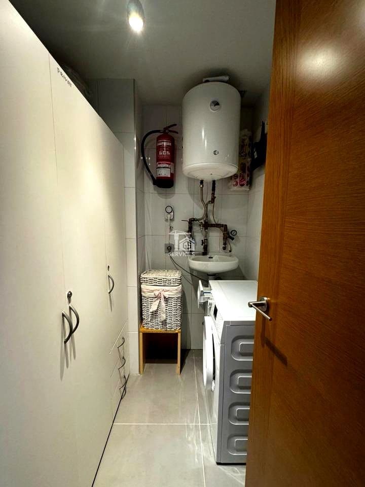 3 slaapkamer Flat te koop in Granadilla de Abona met garage - € 375.000 (Ref: 9425646)