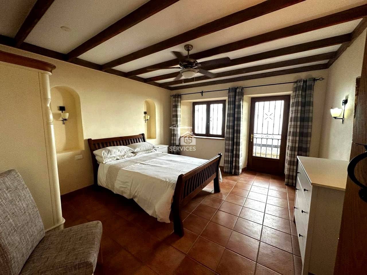 5 camera da letto Finca/Casa di Campagna in vendita in Arona con piscina garage - 800.000 € (Rif: 9425647)