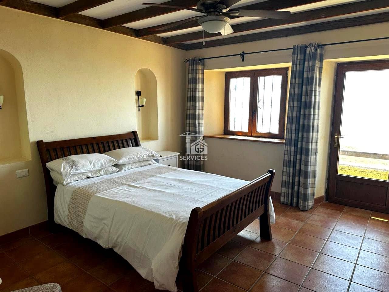 5 camera da letto Finca/Casa di Campagna in vendita in Arona con piscina garage - 800.000 € (Rif: 9425647)