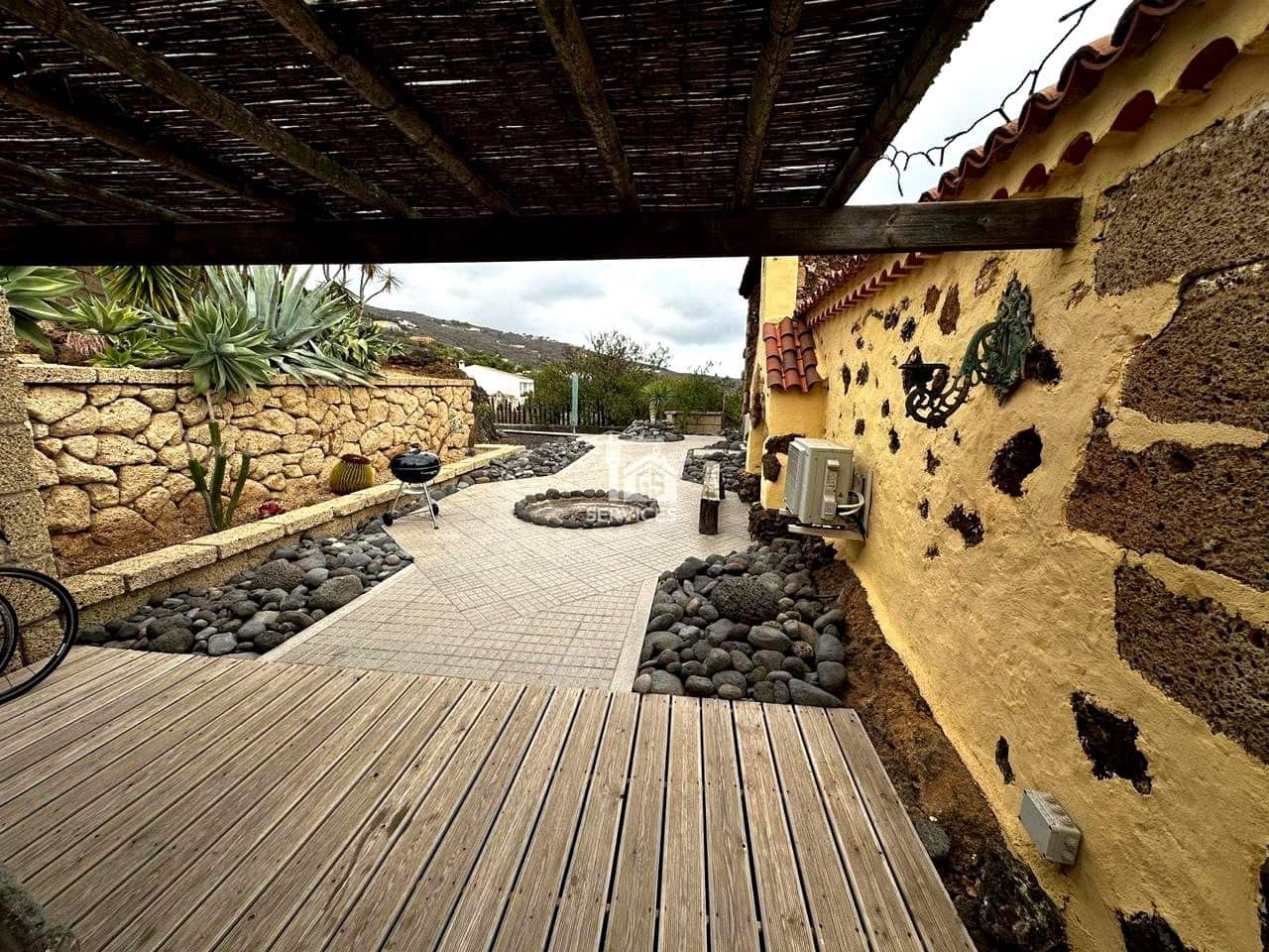 5 camera da letto Finca/Casa di Campagna in vendita in Arona con piscina garage - 800.000 € (Rif: 9425647)