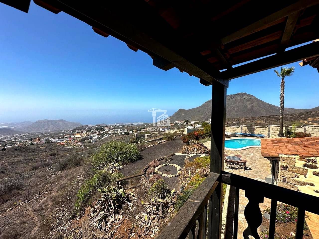 5 camera da letto Finca/Casa di Campagna in vendita in Arona con piscina garage - 800.000 € (Rif: 9425647)