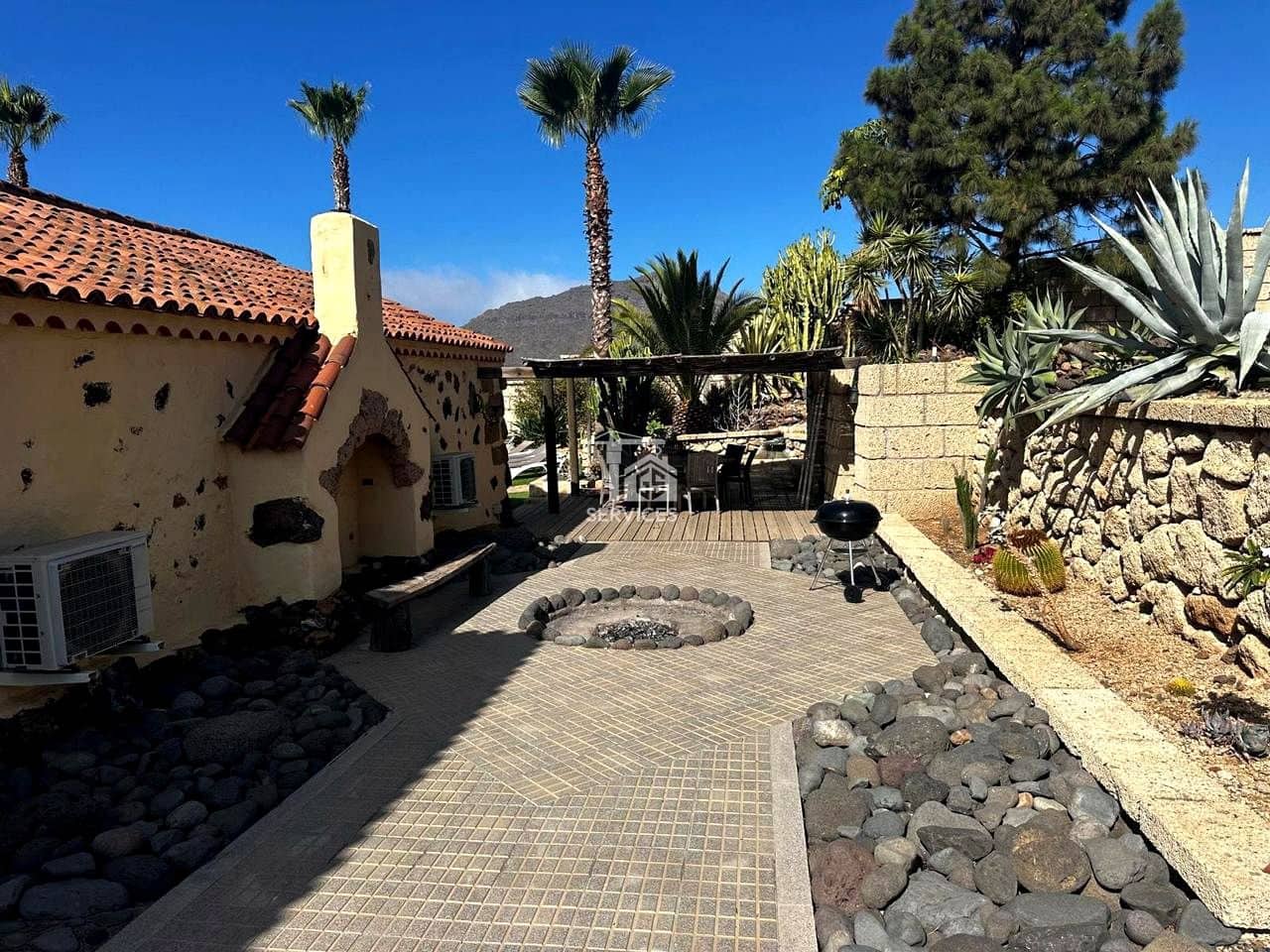 5 camera da letto Finca/Casa di Campagna in vendita in Arona con piscina garage - 800.000 € (Rif: 9425647)