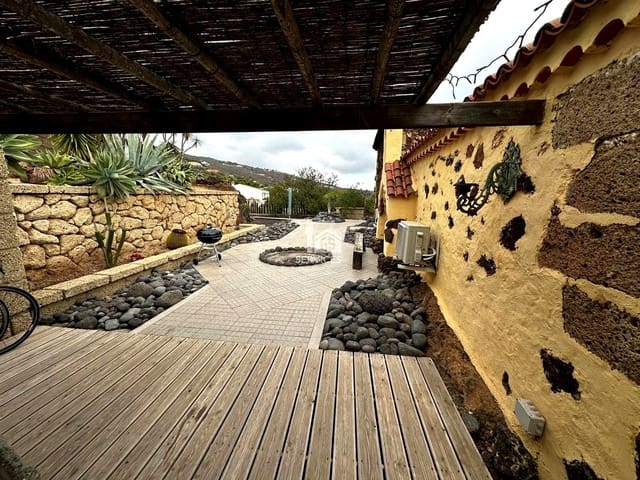 5 camera da letto Finca/Casa di Campagna in vendita in Arona con piscina garage - 800.000 € (Rif: 9425647)