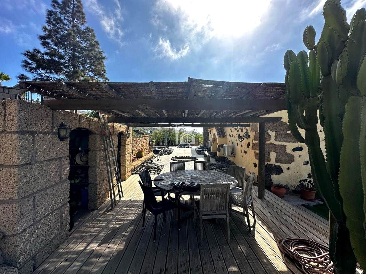 5 camera da letto Finca/Casa di Campagna in vendita in Arona con piscina garage - 800.000 € (Rif: 9425647)