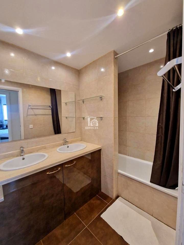 1 slaapkamer Flat te koop in Adeje met zwembad garage - € 264.000 (Ref: 9425648)