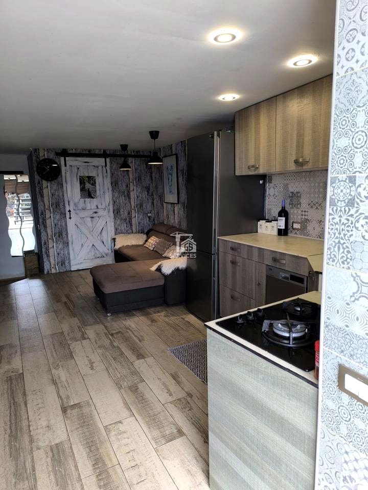 6 slaapkamer Finca/Landhuis te koop in Adeje met garage - € 850.000 (Ref: 9426546)