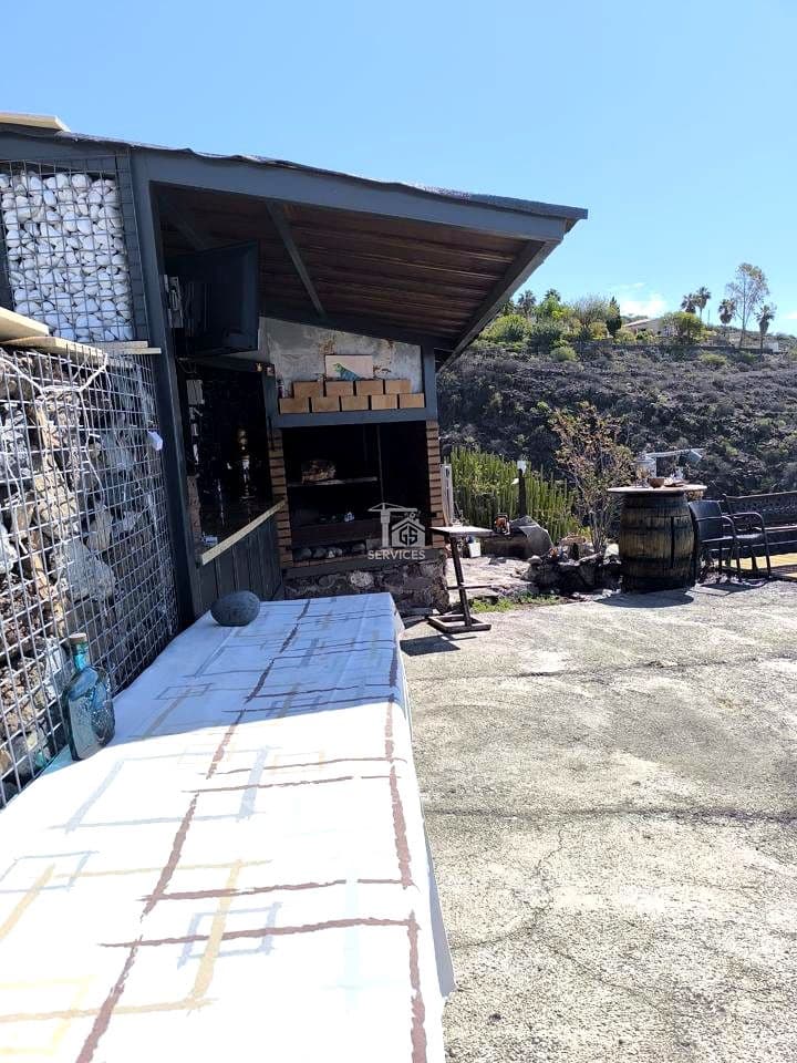 6 slaapkamer Finca/Landhuis te koop in Adeje met garage - € 850.000 (Ref: 9426546)