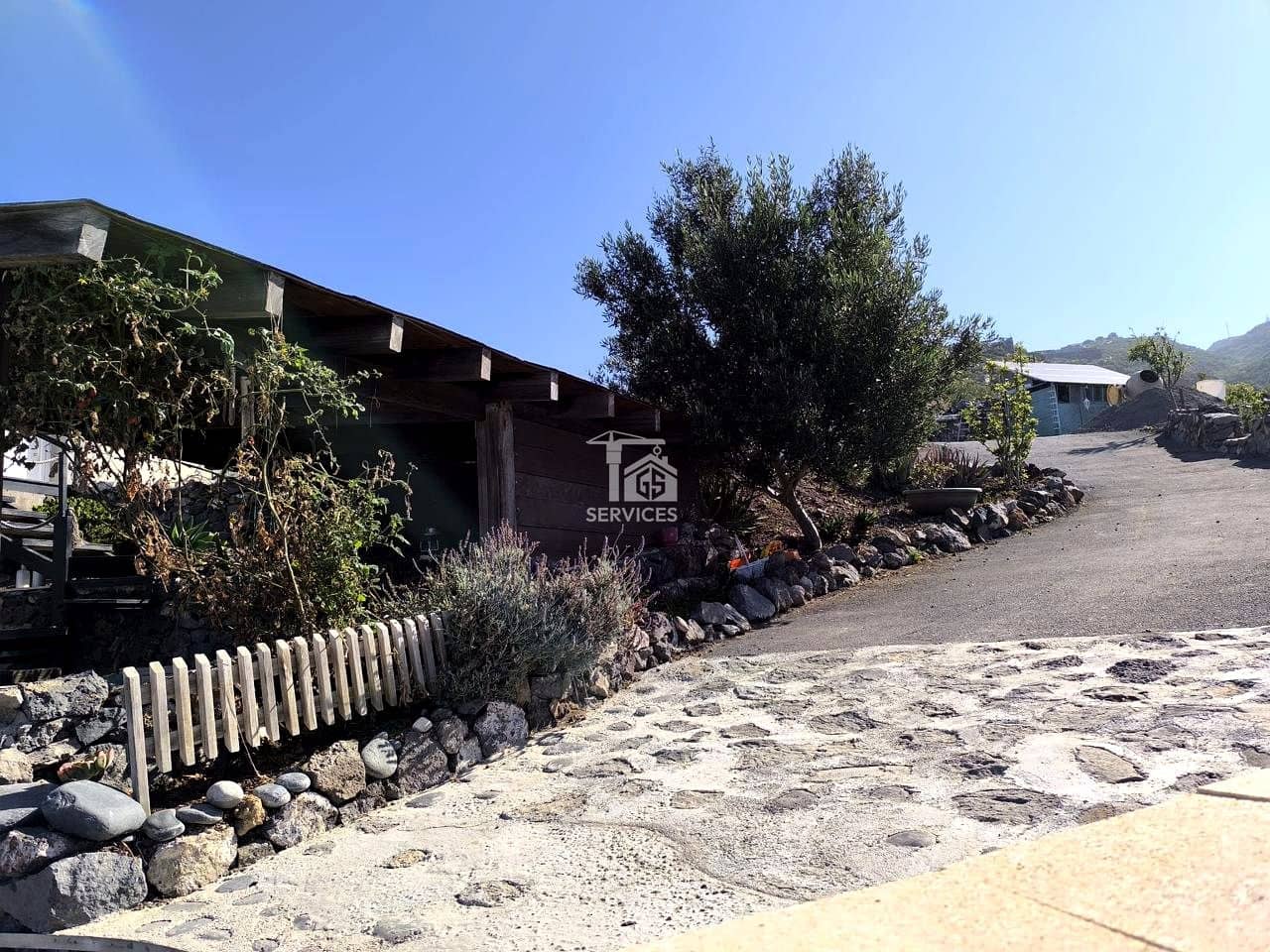 6 slaapkamer Finca/Landhuis te koop in Adeje met garage - € 850.000 (Ref: 9426546)