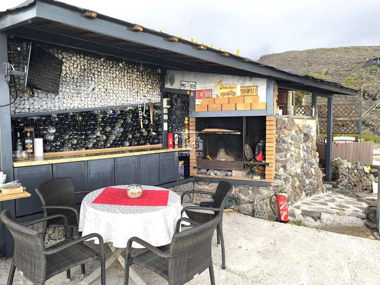 6 slaapkamer Finca/Landhuis te koop in Adeje met garage - € 850.000 (Ref: 9426546)